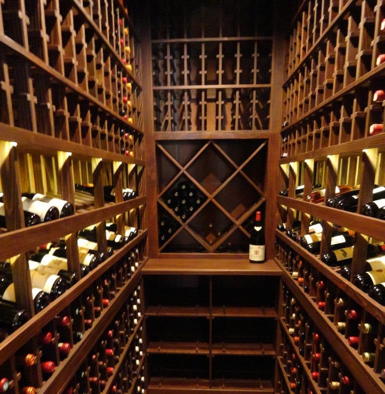 Want to have a beautiful wine cellar? Consider carefully what material you are going to use for the flooring!