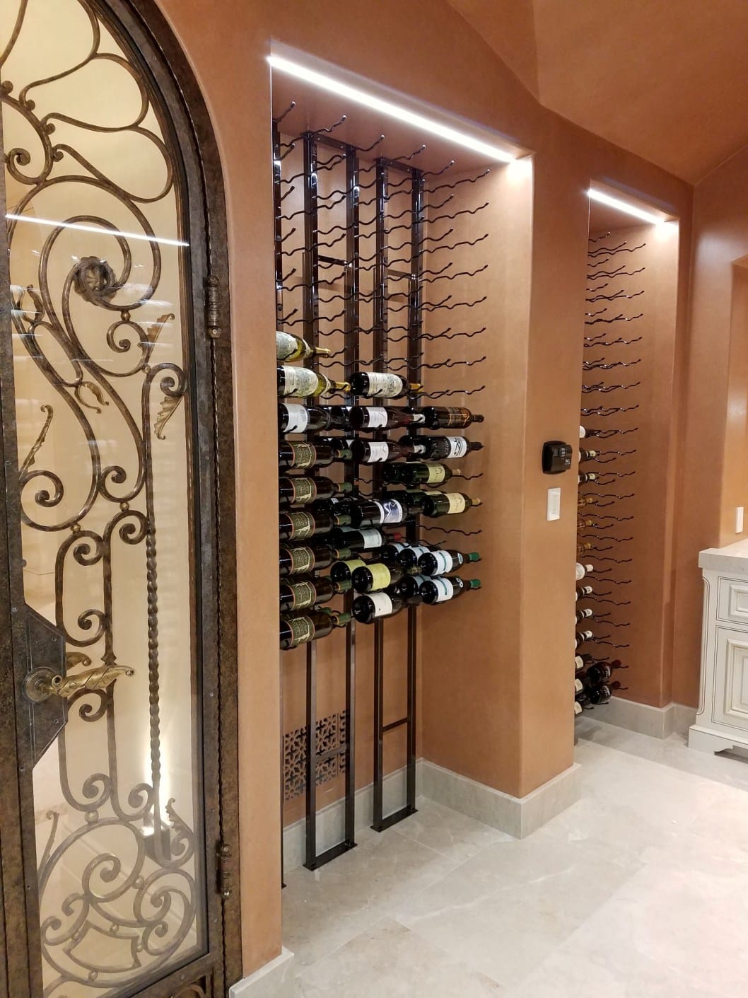 19+ Floor To Ceiling Wine Cabinet