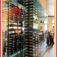 (4) A wine cellar that's temperature-controlled perfection encased in modern glass architecture.