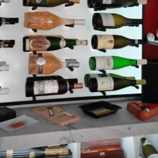 (3) This countertop slab is wide enough for bottle prep, glass arranging, and impromptu tastings.